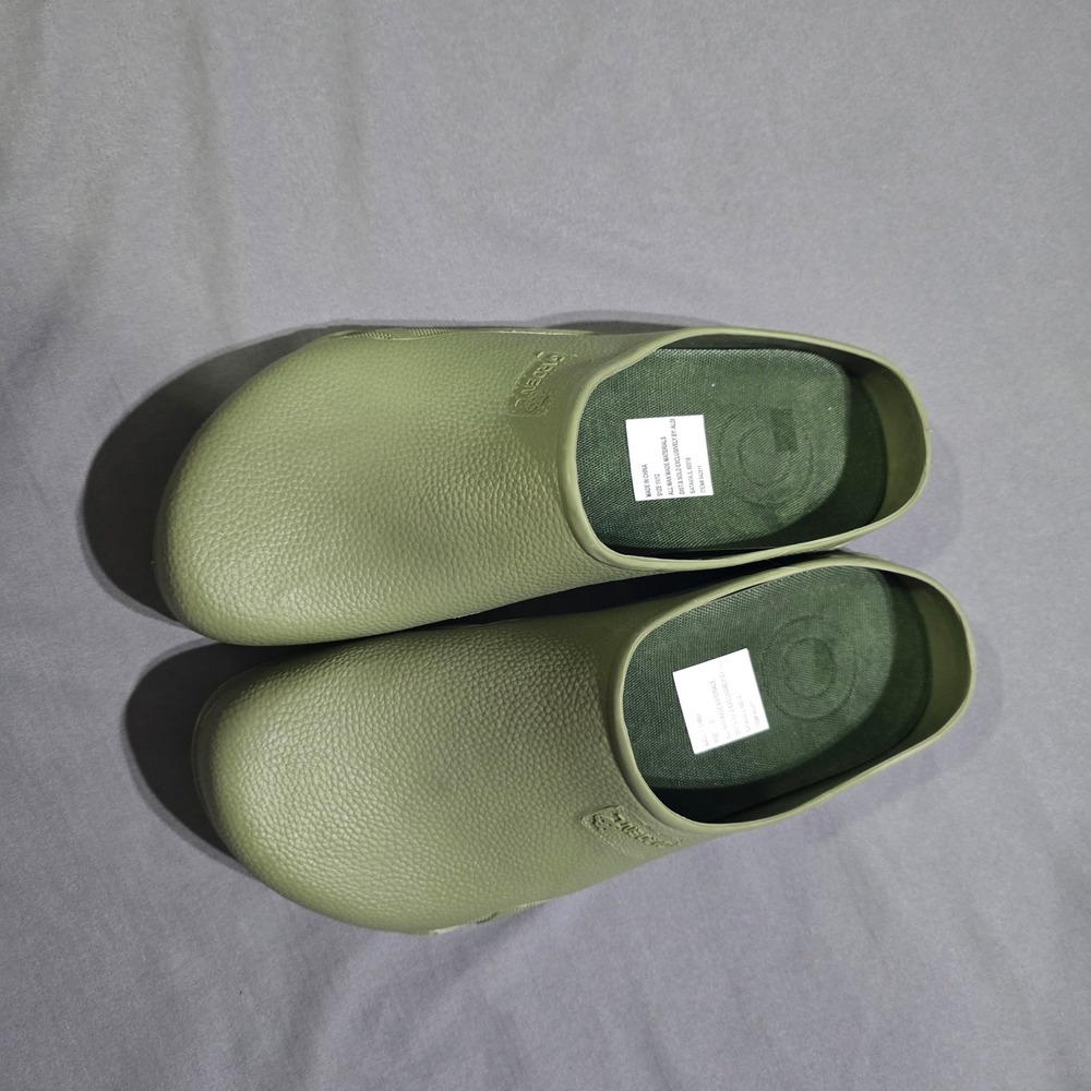 Gardenline Clogs 11/12 Olive Green Rubber Utility Slip-On Garden Rain Outdoors
